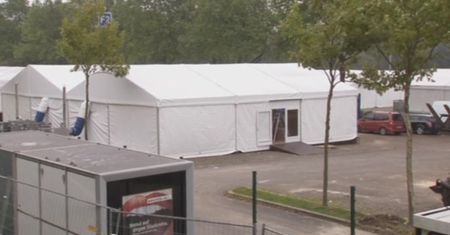 Jak rzesze uchodźców przetrwają europejską zimę?