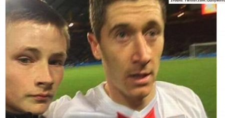 20 tysięcy euro za "selfie" z Lewandowskim. PZPN i Szkocka FA zapłacą za zachowanie kibiców