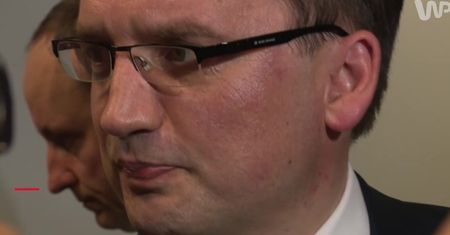"Bardzo się ciesze, że nie ma SLD. To taka symboliczna dekomunizacja"