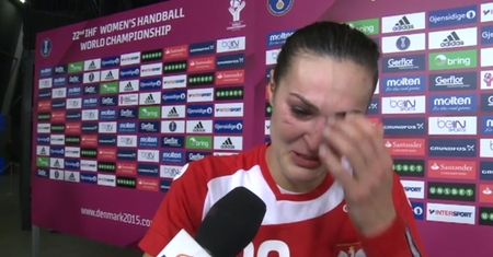 Łzy szczęścia Kingi Achruk po wygranej z Rosją. "Zaje..., bardzo się cieszymy"