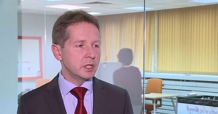 Coraz mniej chętnych do roli mikołaja i śnieżynki. A zarobki całkiem niezłe