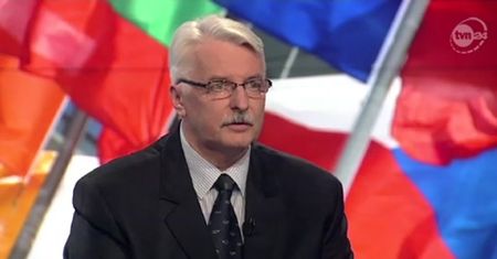 Katastrofa smoleńska. Wysłannik MSZ leci do Moskwy