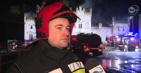 Pożar pałacu w Miłachowie. Akcję gaśniczą utrudniał mróz