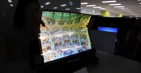 Tak wygląda cienki jak papier i zwijany wyświetlacz od LG