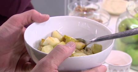 Owsianka, pudding chia i bananowy chlebek