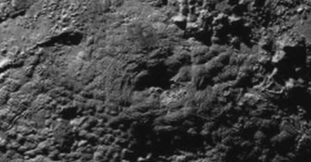 NASA pokazuje nowe zdjęcia Plutona. Prawdopodobnie istniały tam kriowulkany