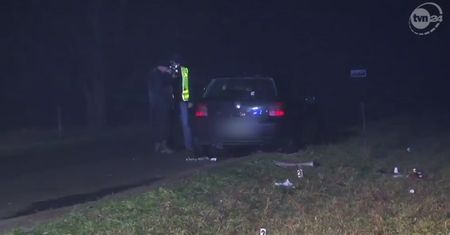 19-latek wjechał w procesję