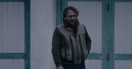 Znam kogoś, kto cię szuka (2015)