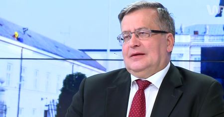 #dziejesienazywo: Komorowski: Toczy się gra o niezależność mediów