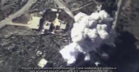 141 rosyjskich nalotów w Syrii przez weekend