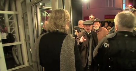 Dyrektor Teatru Polskiego o awanturze: "To są rezultaty wychowania katolickiego!"