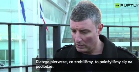 Świadek zamachu w Paryżu: "Czołgałem się do wyjścia. Gdy patrzyli, udawałem martwego"