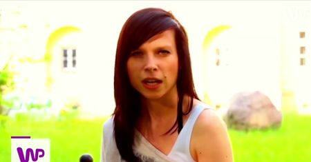 #dziejesienazywo: Paulina Mikuła bezlitośnie rozprawia się z błędami językowymi