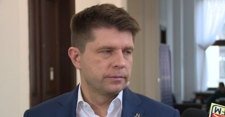 Petru: Andrzej Duda naraża się na Trybunał Stanu