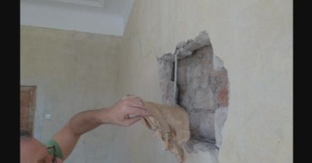 60 kg unikatowych dokumentów ukrytych w ścianach