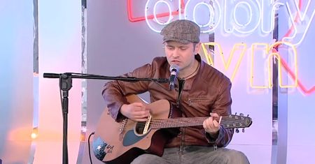 Piotr Lato z "Big Brothera" śpiewa w "Dzień Dobry TVN"
