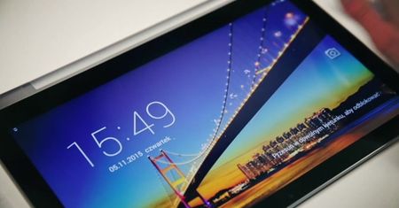 TEST: Tablet z... projektorem! Oto Lenovo Yoga Tablet 2 Pro