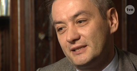 Biedroń: "Chciałem popełnić samobójstwo. Nie chciałem być ciotą, pedałem!"