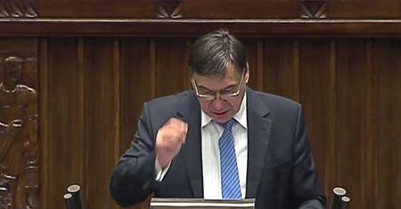 Petru do Pawłowicz: proszę nie walić się w łeb, jak ja do pani mówię