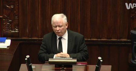 Jarosław Kaczyński i Rafał Grupiński w Sejmie