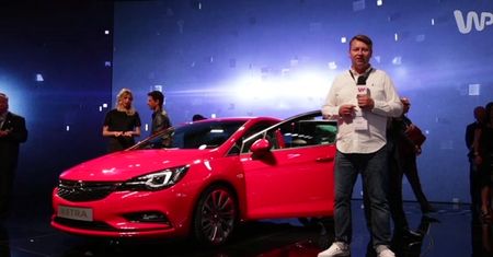 Opel Astra V