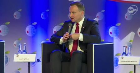 Duda o pomocy uchodźcom: polityka europejska jest błędna