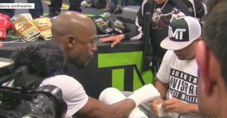 Mayweather: jestem w formie, ale mówię "stop"
