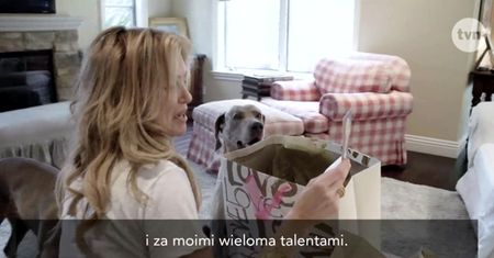 Żona Hollywood dostaje prezent od męża: typowe męskie zagranie