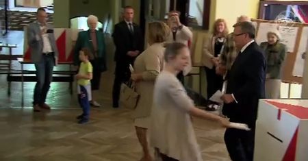 Komorowski zagłosował w Warszawie