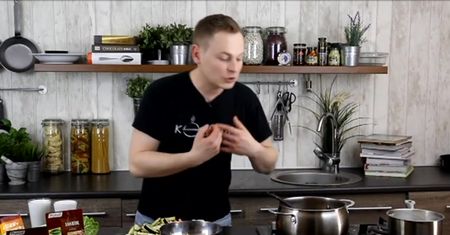 Azjatycka zupa kokosowa