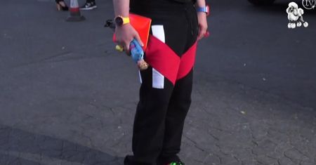 Paparazzi do Witkowskiego: "Gdzie jest swastyka? Hände hoch!"