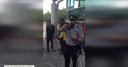 Rapujący policjant