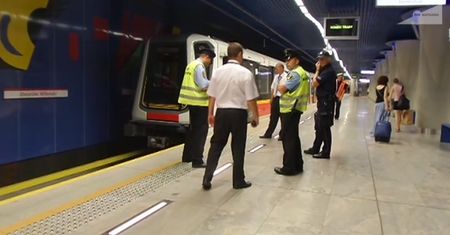 Wypadek w warszawskim metrze