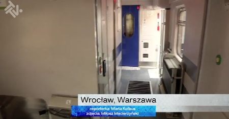 Niepełnosprawna jechała trzy godziny na korytarzu w pociągu, przy toalecie