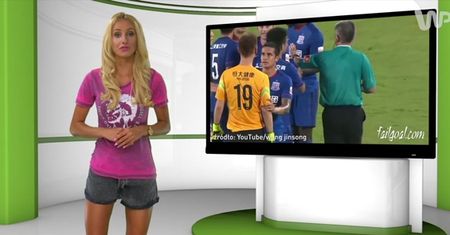 #dziejesiewsporcie: brutalny faul w Chinach