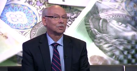 Lewandowski ostrzega przed obietnicami Dudy
