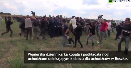 Węgierską dziennikarkę zwolniono za kopanie uchodźców