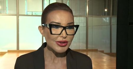 Minge: nie zostaliśmy stworzeni do sprzątania i przepychania rur na świecie