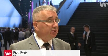 Piotr Pyzik: powinniśmy pomóc uchodźcom z Syrii