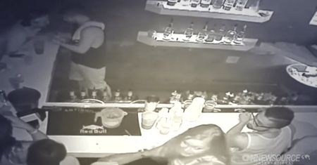 Futbolista wyrzucony z drużyny za uderzenie kobiety