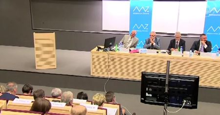 "Kobiety we Wrocławiu rodzą w skandalicznych warunkach"