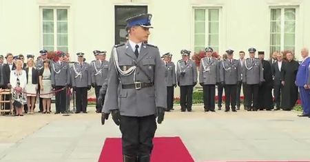 Prezydent wręczył nominacje generalskie oficerom policji
