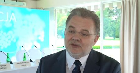 Studenci medycyny będą uczyli się empatii