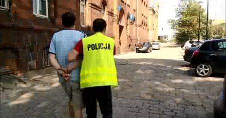 Myślał, że spotka się z 14-latką. Policjanci juzczekali