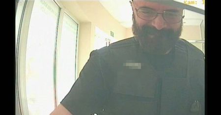 Konwojent ukradł 8 mln złotych. Policja prosi o pomoc