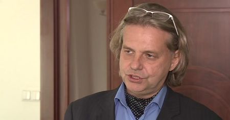 Polacy wydają coraz więcej na leki bez recepty