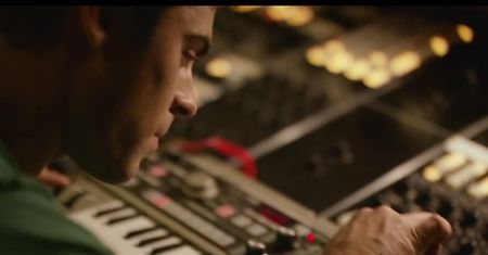 We are your friends (2015)
