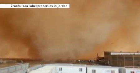 Potężna burza piaskowa przeszła przez Jordanię