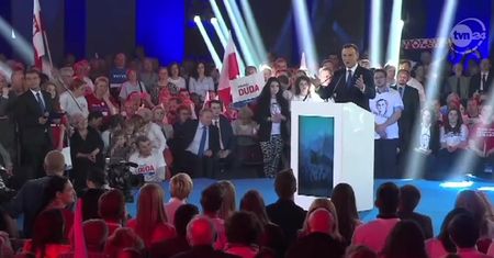 Córka Dudy: niektórym wydaje się, że wszystkie chwyty są dozwolone