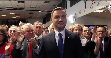 Andrzej Duda też miał "suflerkę"
